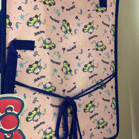 Hello kitty car organizer - Picture 4 of 4